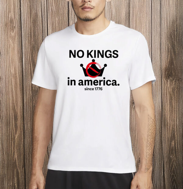 Anti-Trump Graphic Tee with Crossed-Out Crown Symbol, No Kings in America Shirt