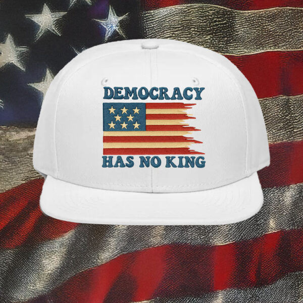Democracy Has No King Embroidered Hat – Patriotic Anti-Monarchy Cap