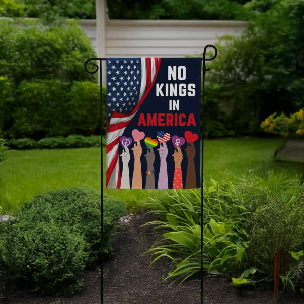 No Kings Garden Flag – Anti-Authoritarian Patriotic Yard Flag