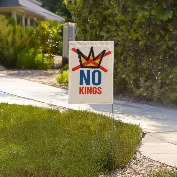 No Kings Garden Flag – Minimalist Patriotic Yard Flag