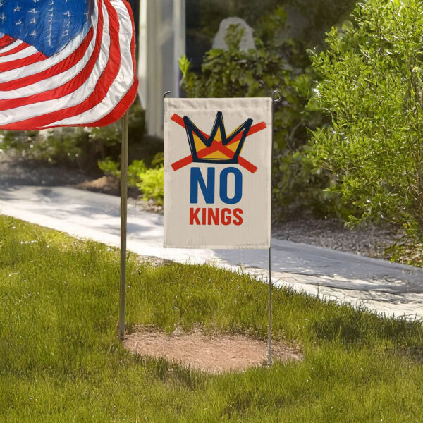 No Kings Garden Flag – Minimalist Patriotic Yard Flag