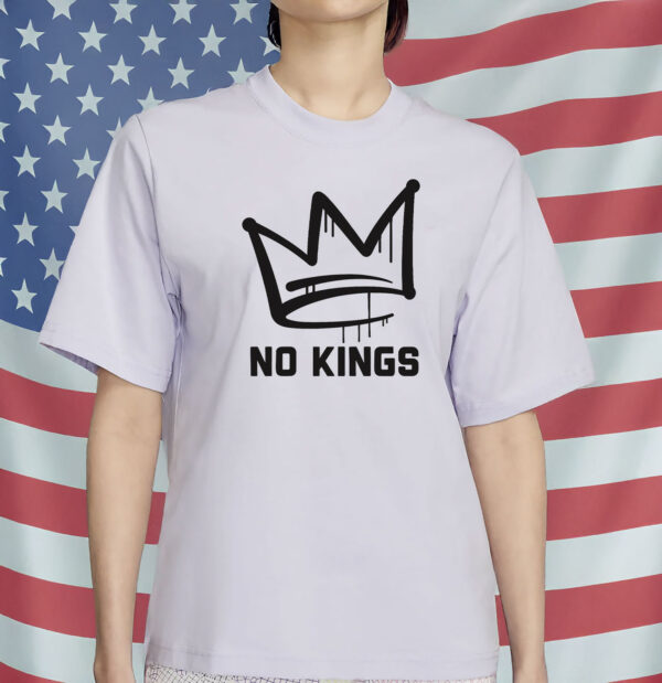 No Kings Shirt - Graffiti Crown Protest Tee - Anti Monarchy Pro Democracy T-Shirt