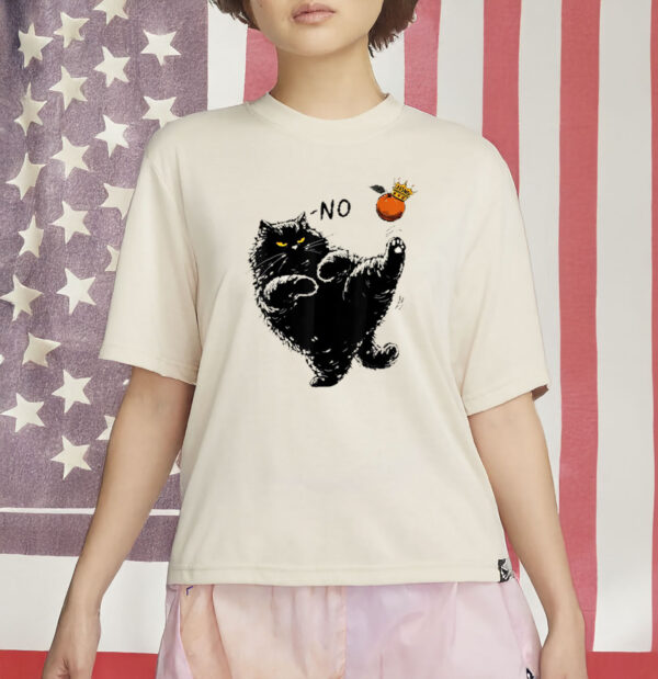 No Kings in America Black Cat Shirt, No Kings Shirt, Funny Political Meme T-Shirt
